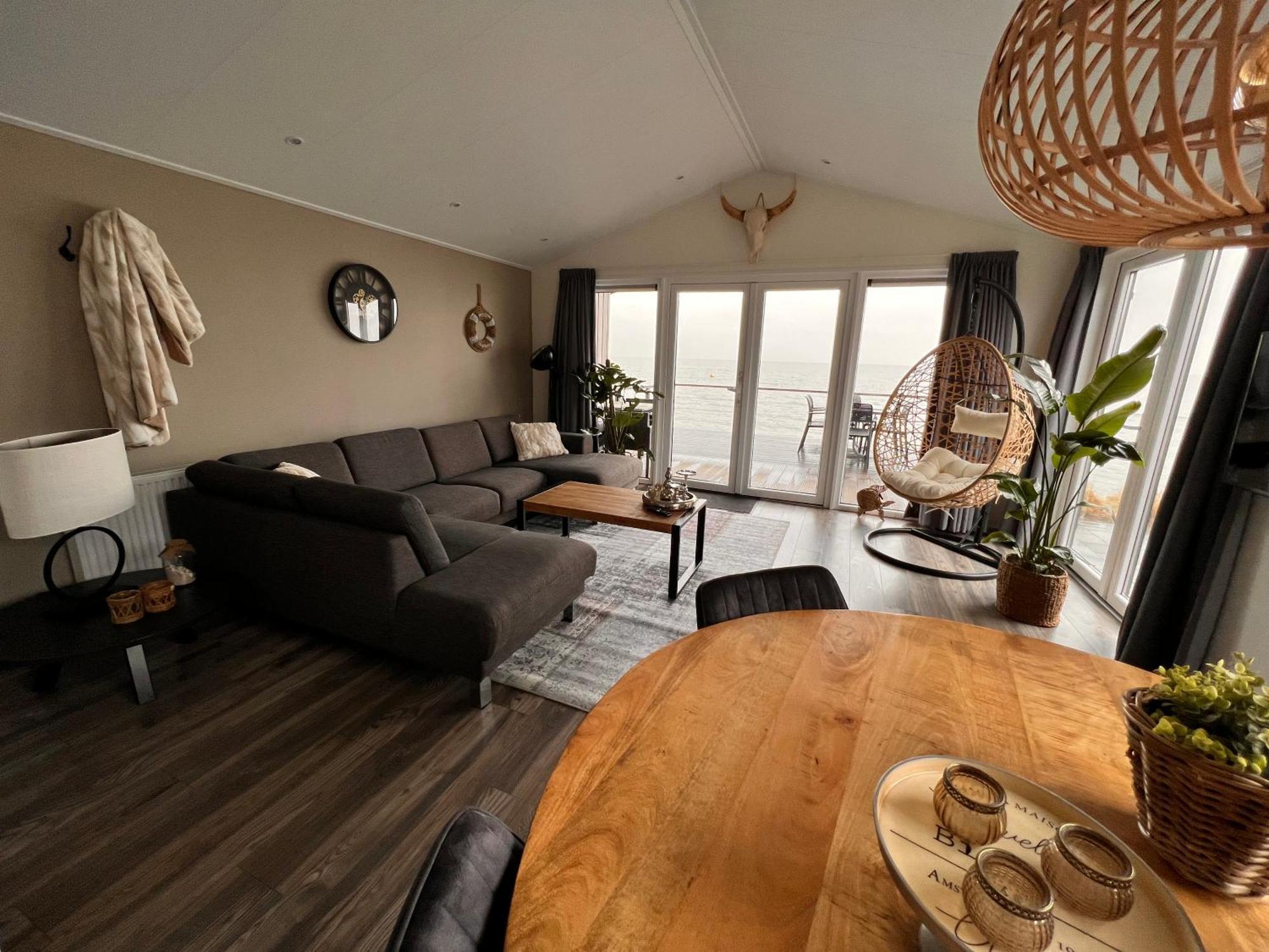 Exclusieve Vakantievilla ***** Markermeer Сasa de vacaciones Bovenkarspel